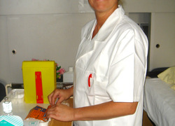 Wit verpleegsteruniform