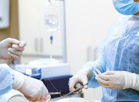 Plastisch chirurg berispt voor niet uitvoeren afgesproken ingreep