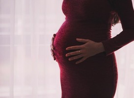 Minder jodium in voeding: risico's voor zwangere vrouwen