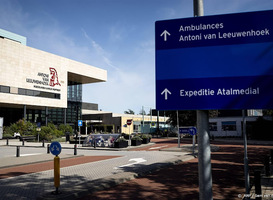 Zitactie personeel ziekenhuis Antonie van Leeuwenhoek vanwege cao