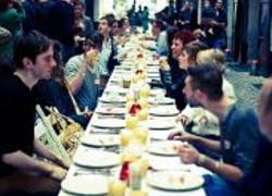 Normal_tafel__lang__eten