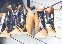 Normal_gift-brown-shopping-market
