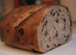 Normal_rozijnenbrood_brood