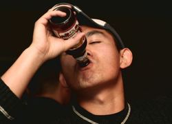 Normal_drinken_bier_jongere_jongen_tiener_drank_alcohol