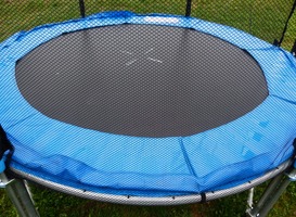 Normal_trampoline