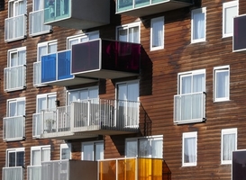 Normal_appartementencomplex__oklahoma___amsterdam___balkons__woningen__kleurtjes