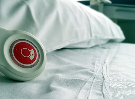 Normal_hospital-nurse-bed-736568