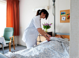 'Verpleeghuizen en thuiszorg te lang blinde vlek in coronacrisis'