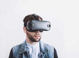 UMCG doet onderzoek naar verminderen stress met VR-app 