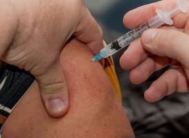 Normal_vaccin_inenten_ouderen_griepprik