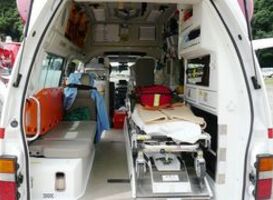Normal_ambulance_buitenland