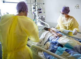 Aantal coronapatiënten in de ziekenhuizen stijgt voor het eerst in 5 dagen