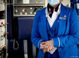 Luchtvaartmaatschappijen handhaven mondkapjesplicht niet meer