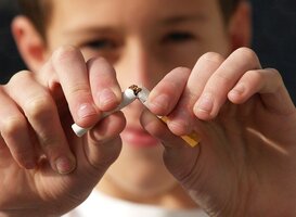 Jongeren onder de 18 jaar komen nog te makkelijk aan tabak 