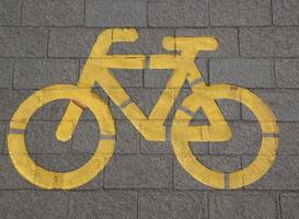 Doortrappencampagne helpt ouderen veiliger en langer te fietsen 