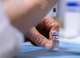 Europese Commissie keurt aangepaste vaccins Pfizer en Moderna goed