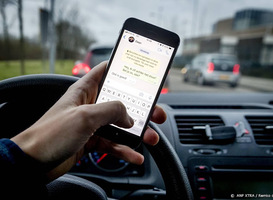 Nieuwe campagne tegen appen in verkeer richt zich ook op afzender berichten