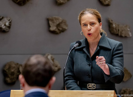 Minister Schouten wil werken aan pensioeneisen GroenLinks en PvdA
