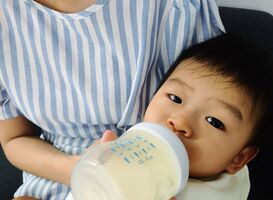 Dreigend terkort aan moedermelk: Moedermelkbank zoekt donoren