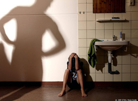 24-jarige oppas bij elf gezinnen vast om kindermisbruik in zeker één gezin