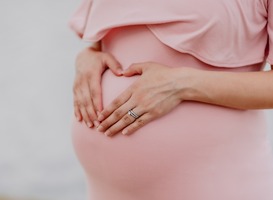 Zwangerschapsvergiftiging vroegtijdig op te sporen met bloedtest 