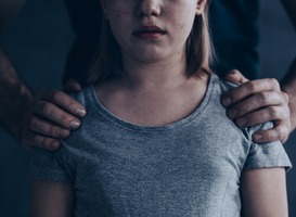 Onderzoek van vier inspecties naar aanpak van huiselijk geweld