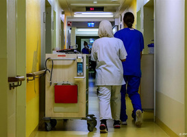 Ziekenhuizen kunnen instroom van coronapatiënten nog aan: 'Hoort erbij'