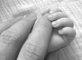 BRP-registratie levenloos geboren baby's sinds 5 jaar mogelijk: 'Nog veel te winnen'