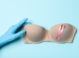Vergoeding hersteloperatie na borstreconstructie vereist geen borstfoto’s meer