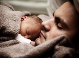 Stressniveau vader eerste dagen na bevalling voorspeller postpartum depressie