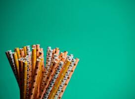 ‘Let goed op bij gebruik van papieren rietjes door jonge kinderen'