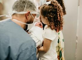 Overeenstemming over veranderen bekostiging geboortezorg