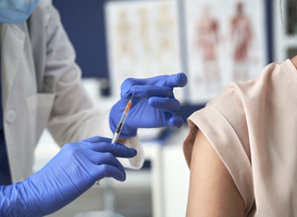 'Twee HPV-prikken is genoeg voor mensen boven 15 jaar'