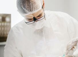 Met lager inkomen slechtere mondgezondheid en minder naar tandarts