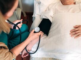 Niet genoeg en onvoldoende kundig personeel bij De Vrede Thuiszorg