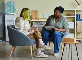 Jeugdhulpregio Flevoland stelt 24 voorkeursaanbieders jeugdhulp aan